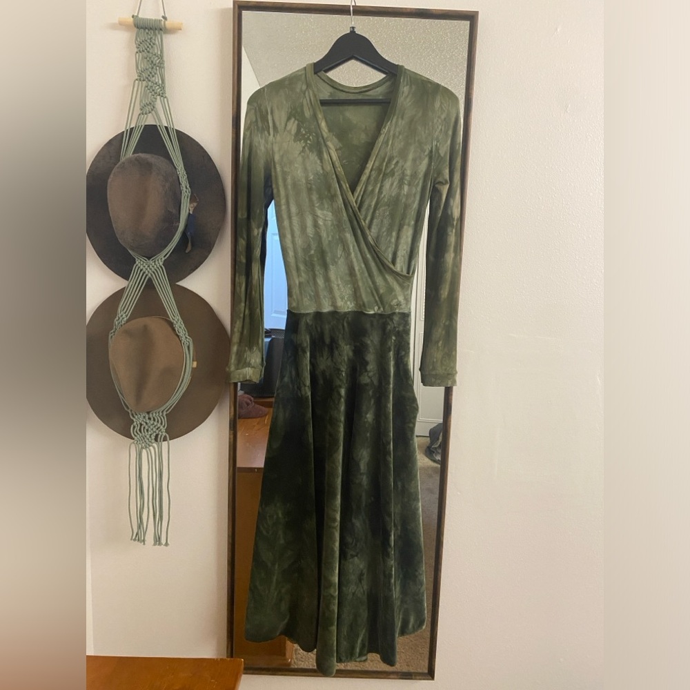 Velvet Long Sleeve Dress